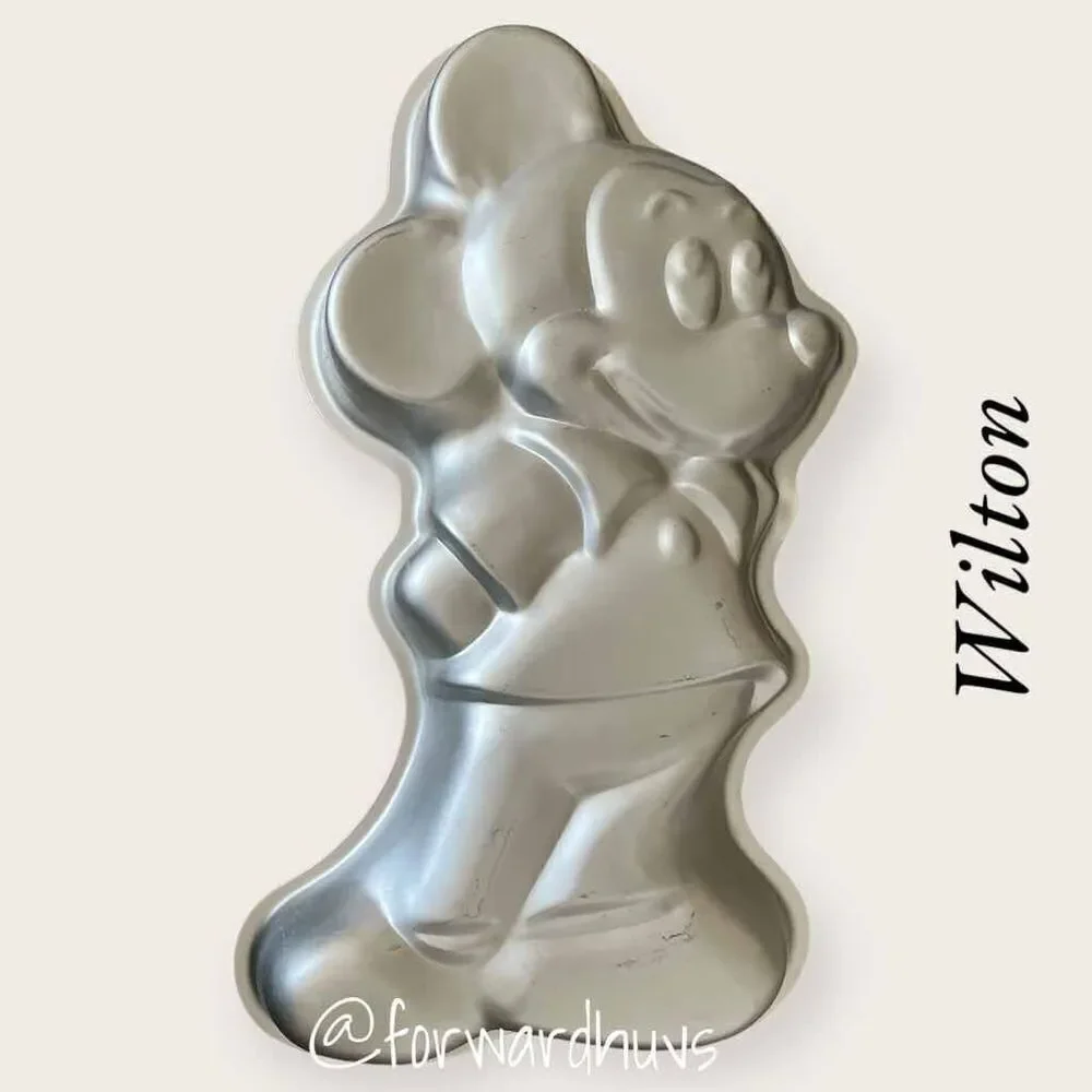 Vintage 1978 Wilton Mickey Mouse Cake Pan 515-1805